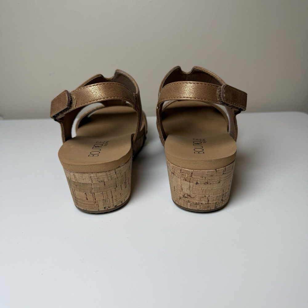 Boutique by Corky's Gold Strap Platform Wedge Heels Women's Slingback Shoes Sz 9 - Picture 4 of 11